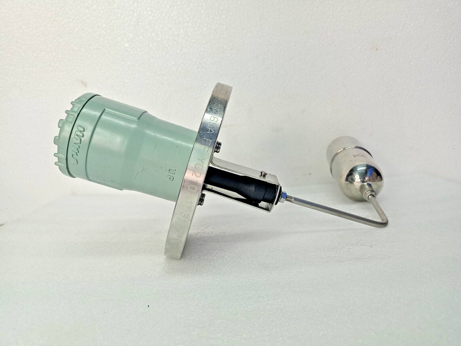Hanla FMS-2V-WS-T vertical type float level switch SPDT 5A, 250VAC - NEW