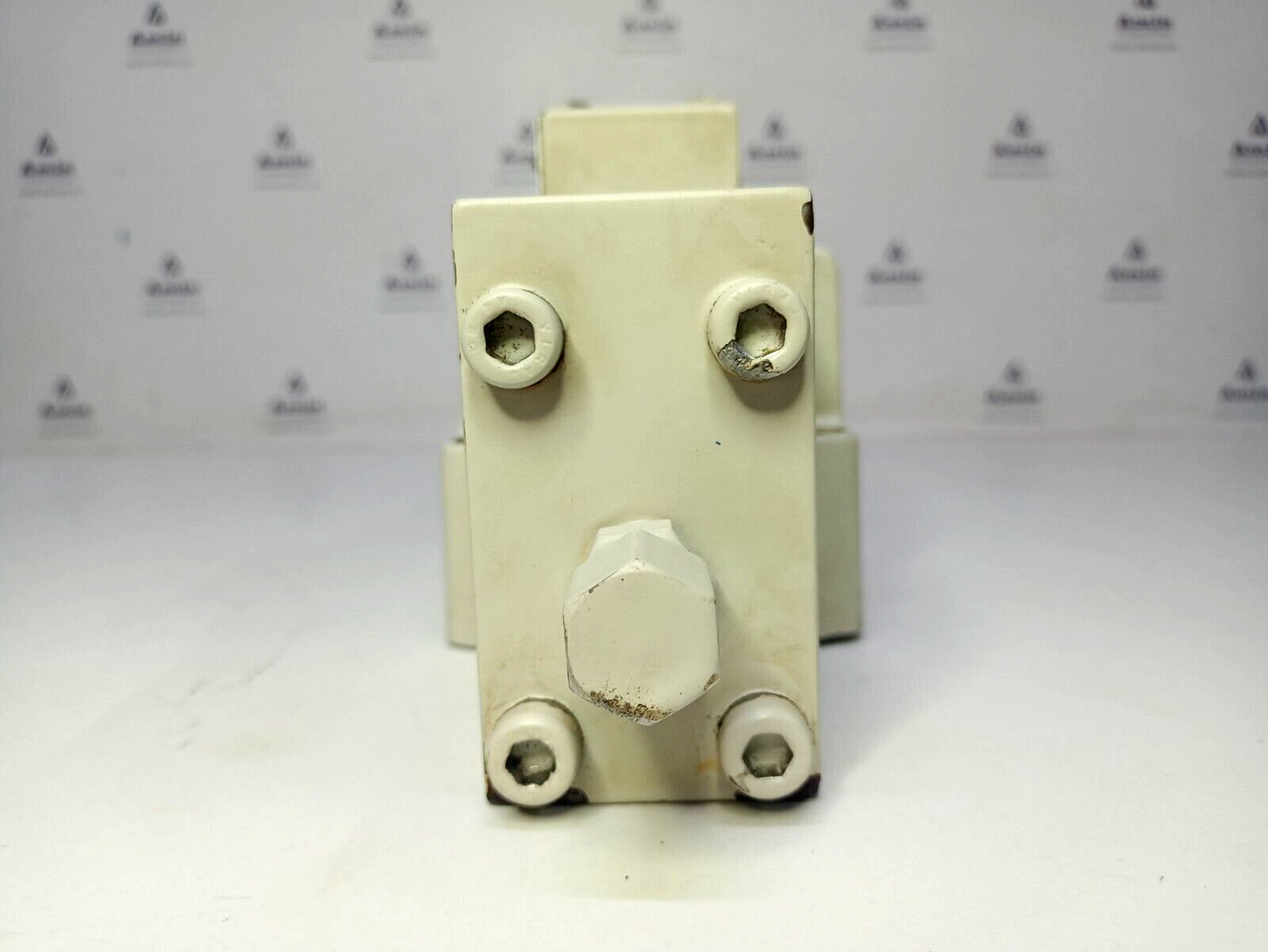 Servi Hydranor 1STB44142C1.L3.14C Directional control valve Pressure: 350 bar