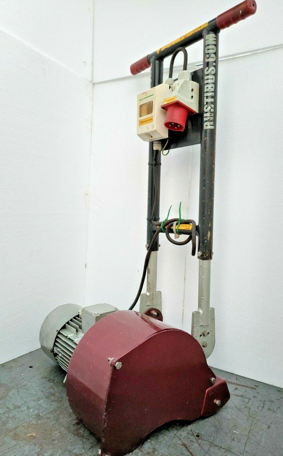 RUSTIBUS Type: 1200 3-phase 220-240/380-420V 50/60 Hz