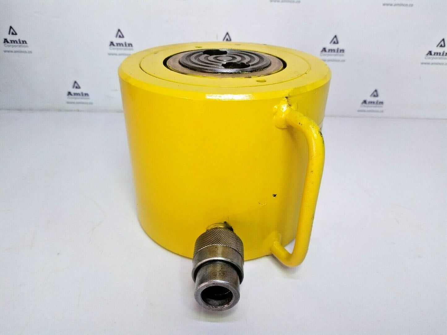 Enerpac 100 Ton Capacity Low height hydraulic cylinder 2" stroke 700 bar max.