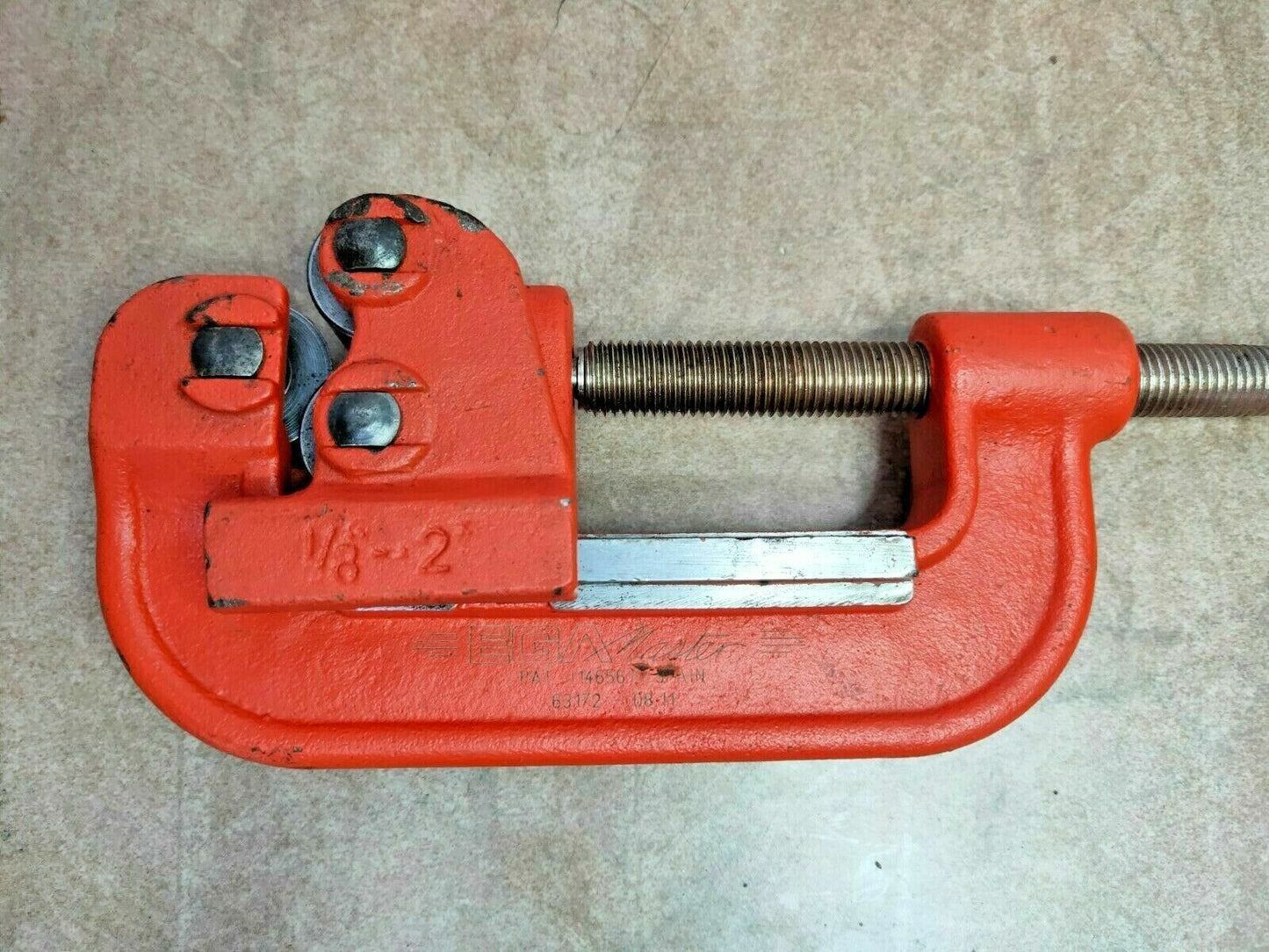 EGA Master 63172 Steel pipe cutter Range: 1/8''-2''