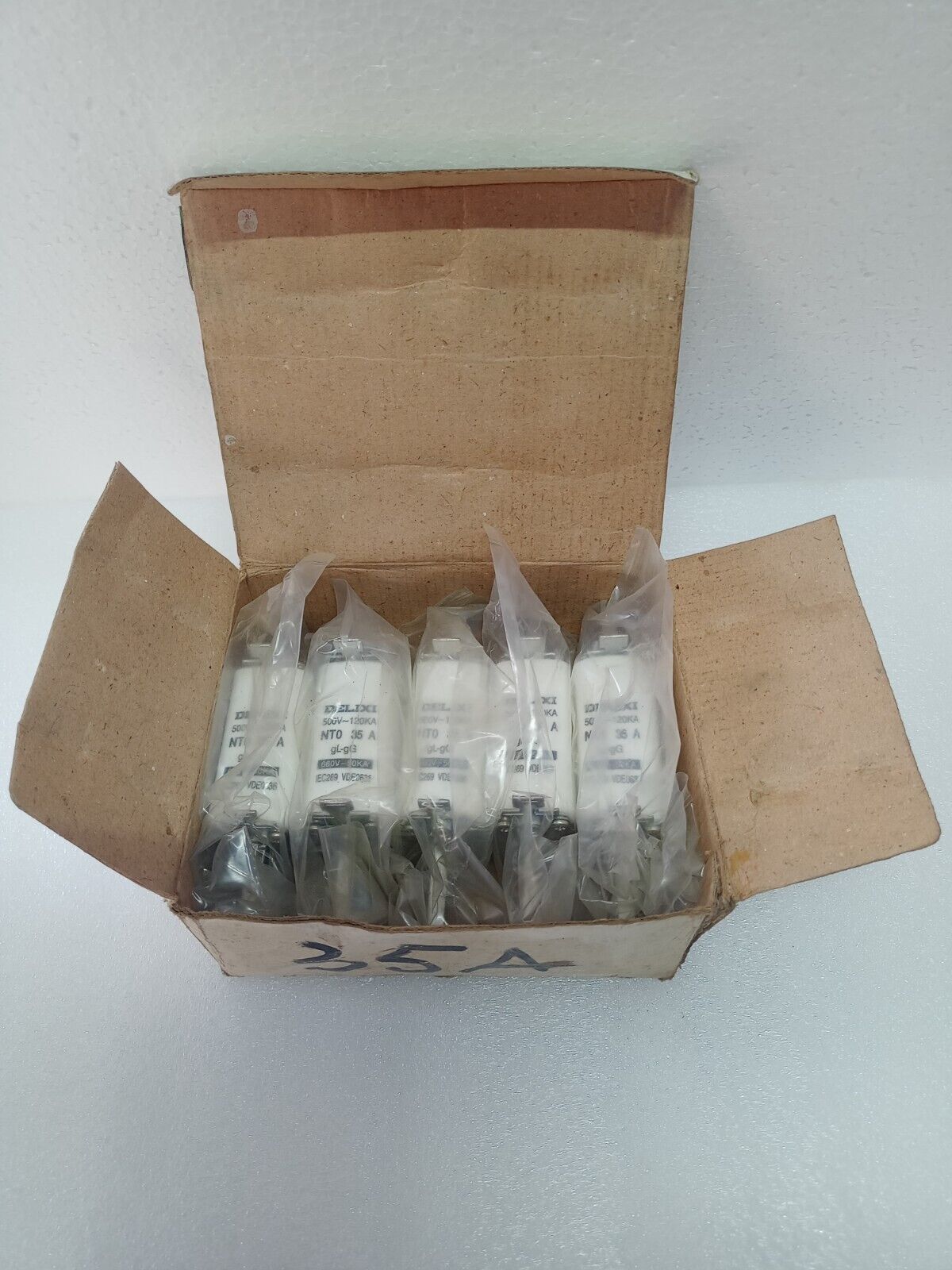 Delixi NT0 35A Fuse 500V, 120KA gL-gG 660V, 50KA - NEW (Lot of 5pcs)