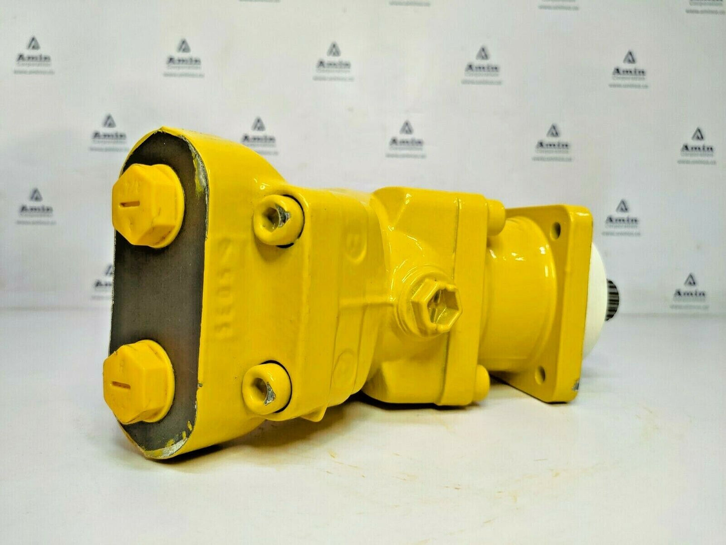 Sunfab SCM-012W-H-I41-W25-S3G-100 Hydraulic Motor - NEW