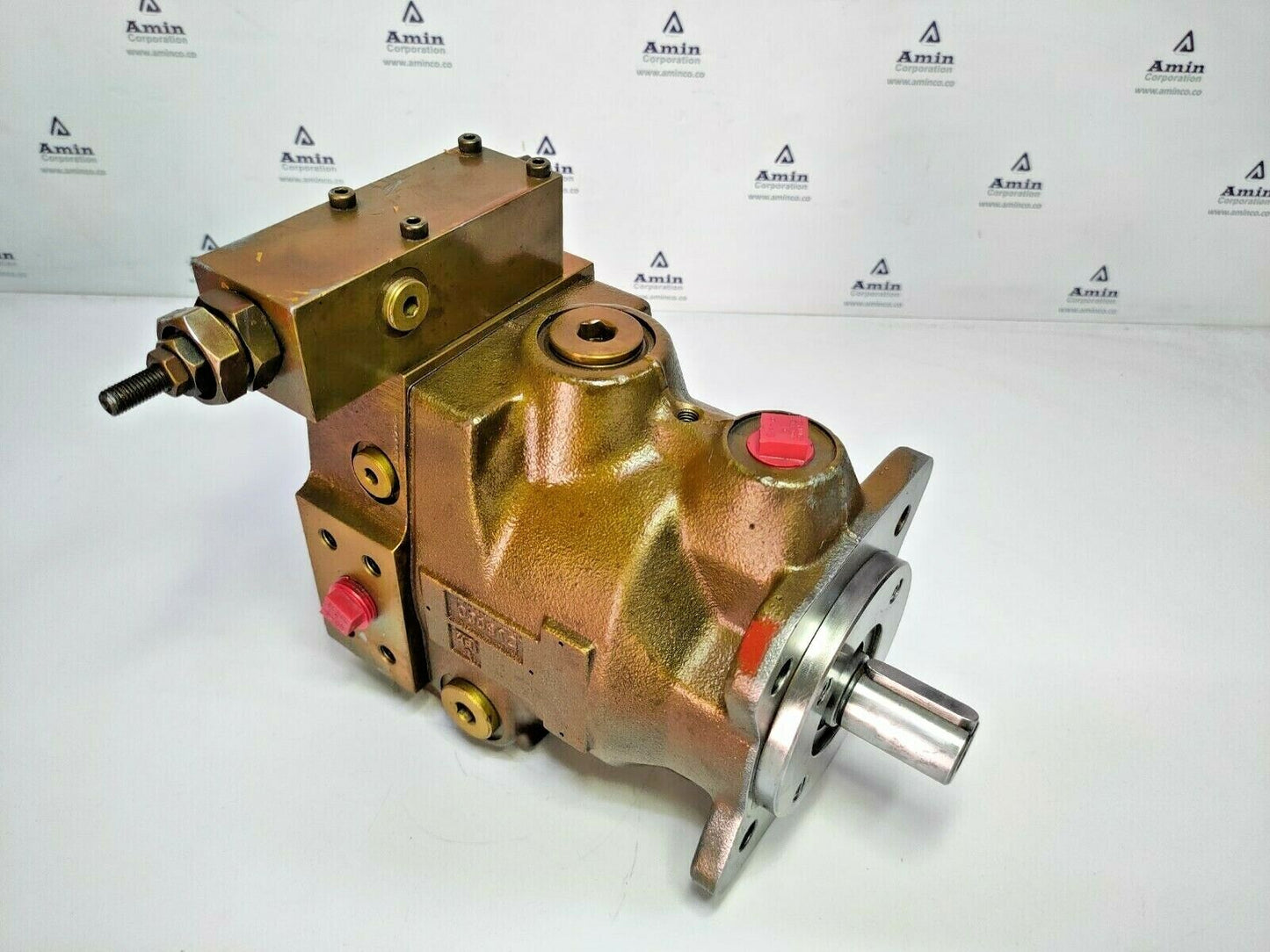 Parker PV020R1K1T1NMMC Hydraulic Axial Piston pump - NEW
