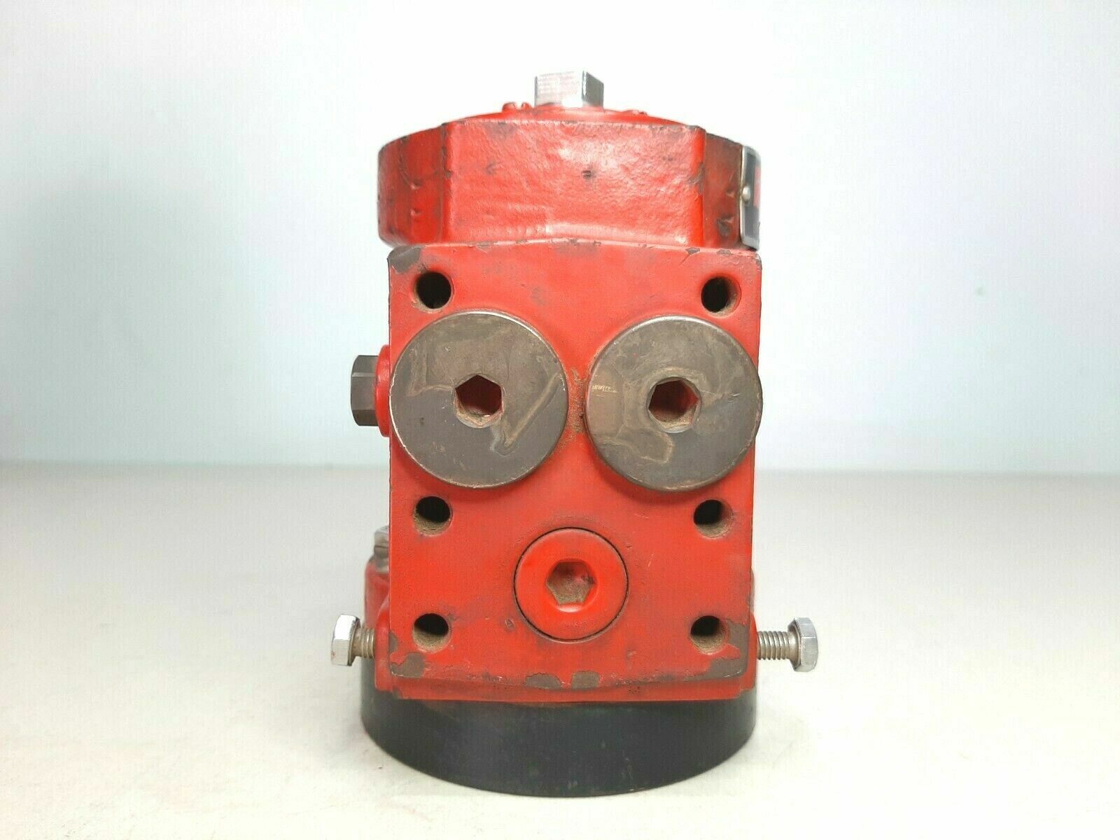 Danfoss BRC-125 A1 Hydraulic double-acting balanced rotary Actuator