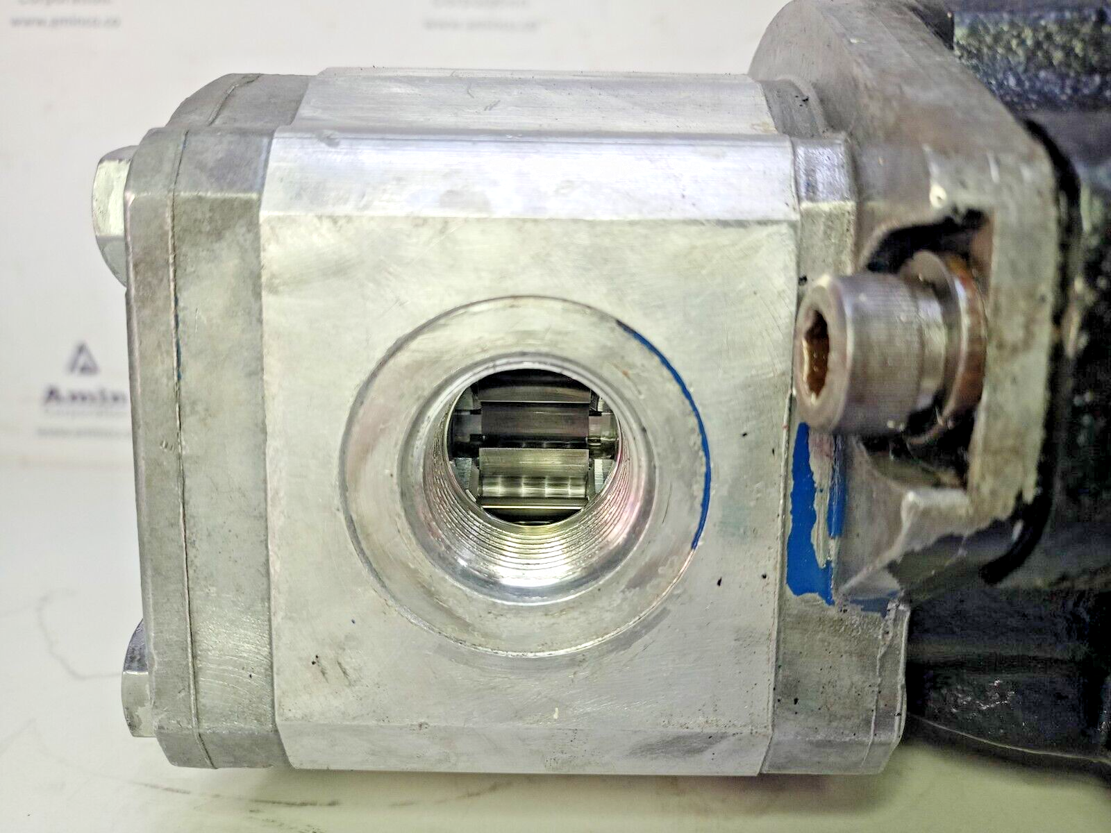 Oilgear PVM-022-B1UB-RDAY-P-1NNSN-AN-07-118 Hydraulic pump - Refurbished, Tested