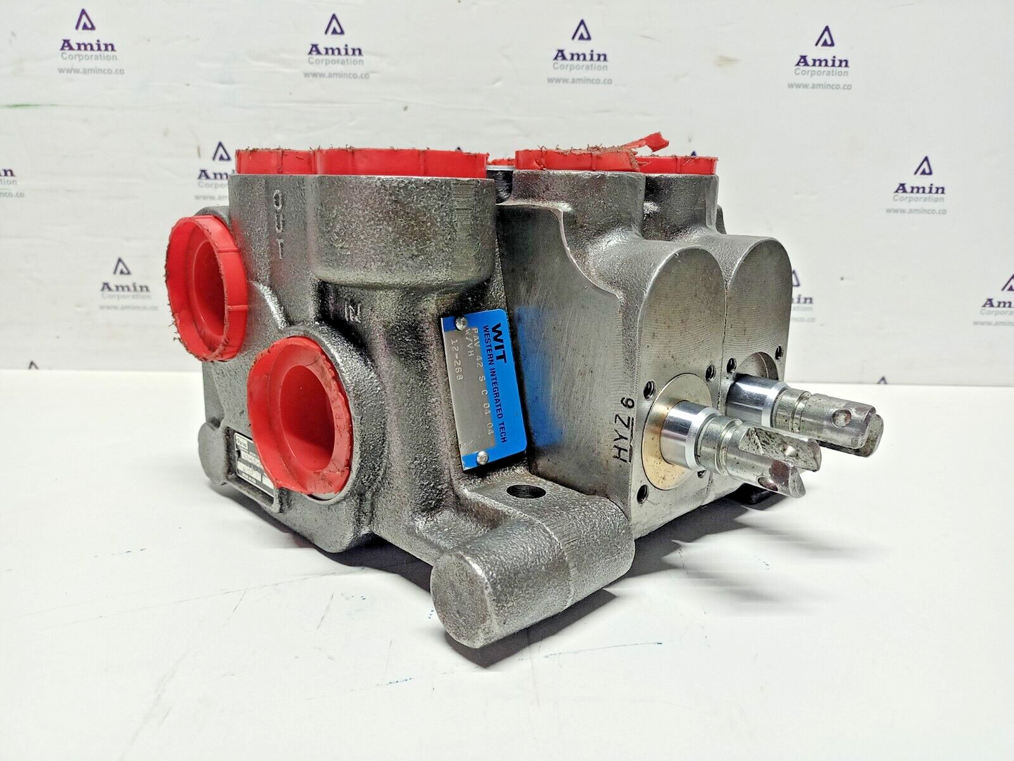 Parker 42-LC-20 Hydraulic Directional control valve - NEW