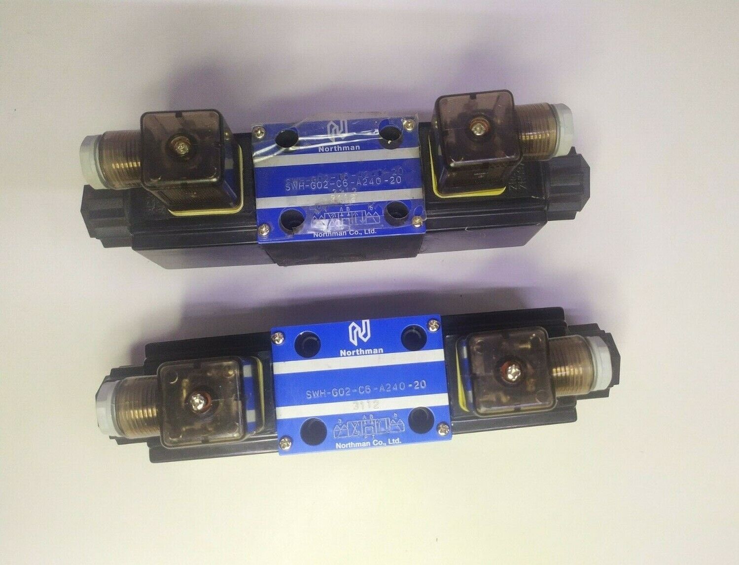 Northman SWH-G02-C6-A240-20 Solenoid operated Directional valve 220/240VAC