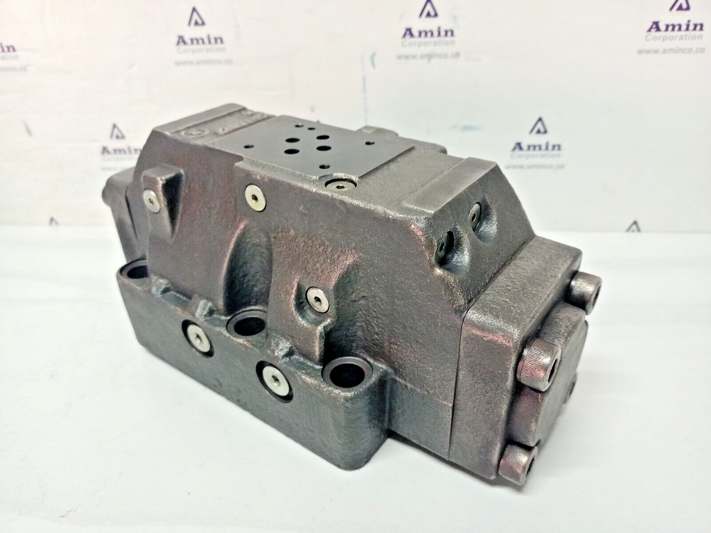 Eaton-Vickers DG5S-8-6C-T-M-X2-ER4-30 Directional control valve - NEW