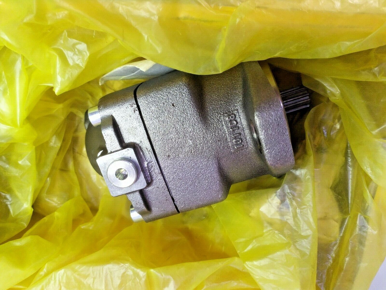 NEW Parker F11-019-MB-SV-S-000-000-0 Hydraulic Motor Part No.: 3708466