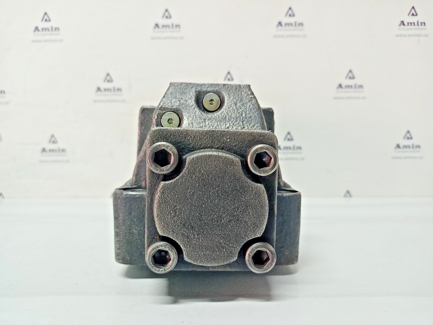 Eaton-Vickers DG5S-8-6C-T-M-X2-ER4-30 Directional control valve - NEW