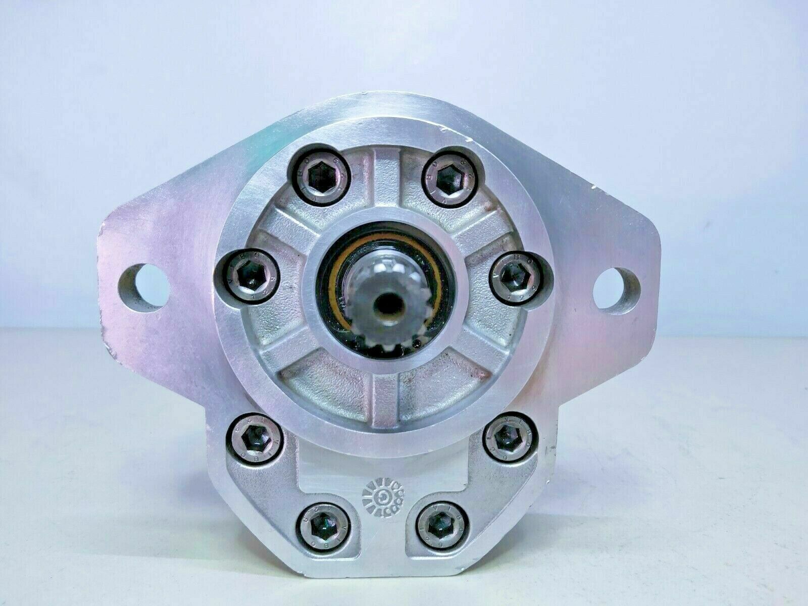 Sundstrand SNP375 D SC479H with SNP363 D SC11 A8C Hydraulic gear pump