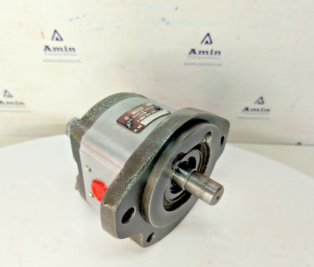 Bosch rexroth F002 E10 001 Hydraulic gear pump - Pressure Tested