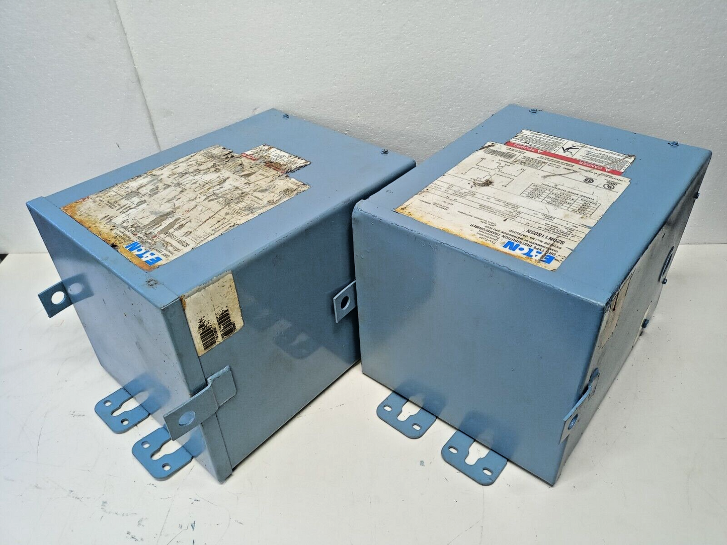 Eaton S20N11S05N Dry-type Distribution encapsulated Transformer