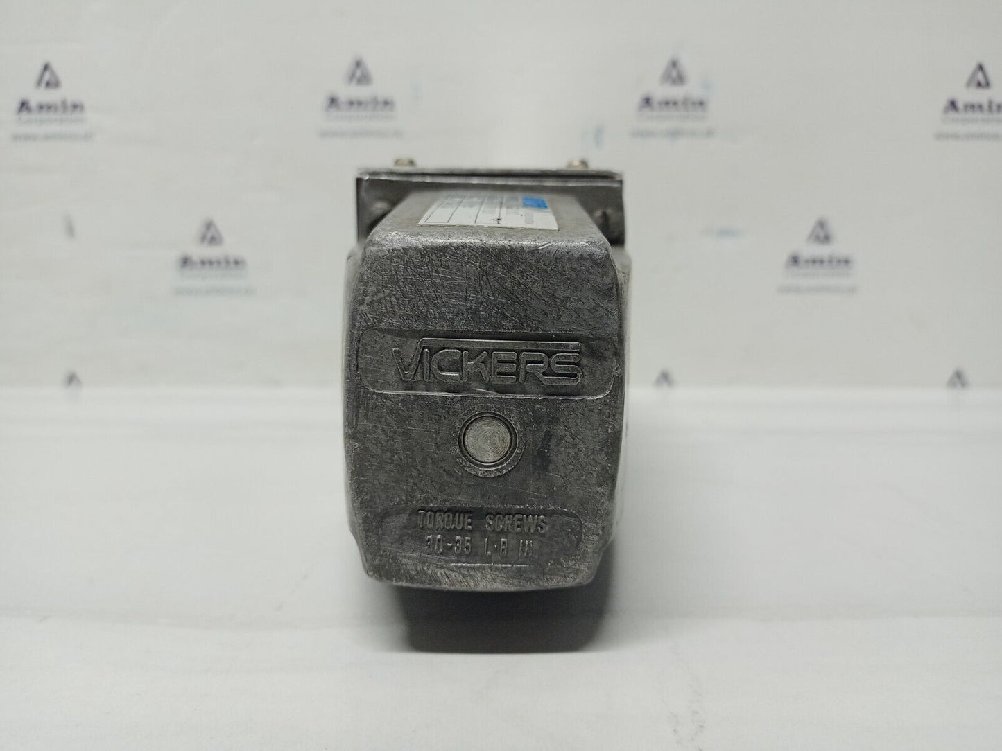 Vickers DG4S4-012C-230AC-50-50 Solenoid Directional control valve