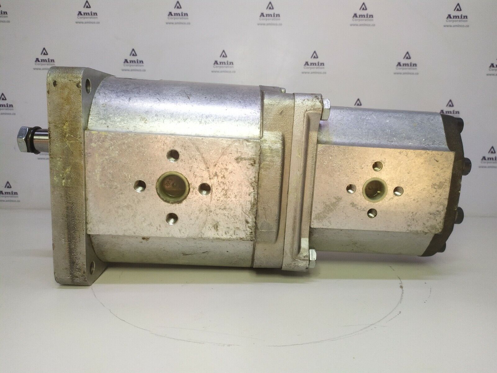 Salami 35PC87/3PB46DP48P3 with 3PB46D-P63-R Double Hydraulic gear pump - NEW