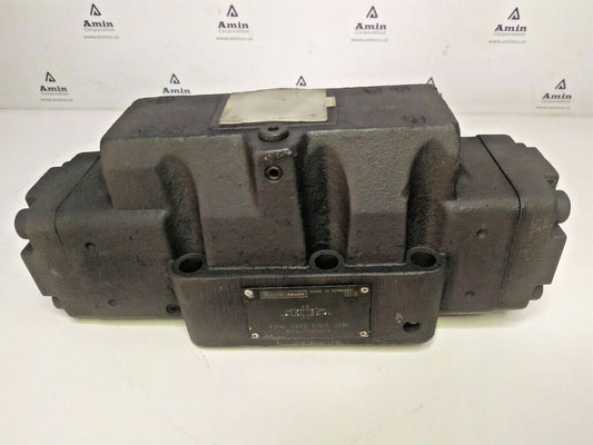 Denison 4D06 3X03 0303 30B1 P26-71218-0 Directional Control valve - NEW