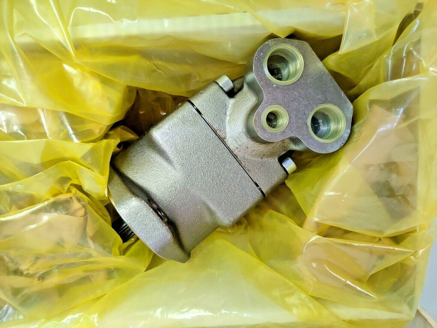Parker F11-019-MB-SH-S-000 Hydraulic Motor Part No.: 3708466 - NEW