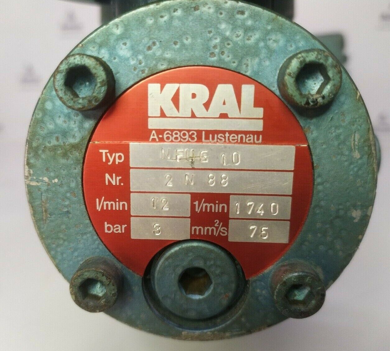Kral NFUG 10 Triple screw pump with 0.25 kW Electric motor - NEW