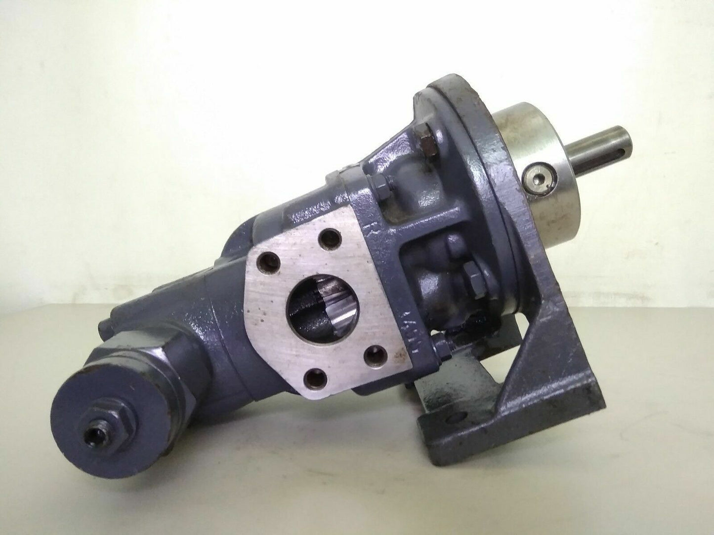 Kracht KF2/32 E1XBN00 0DP29 Gear Pump - NEW