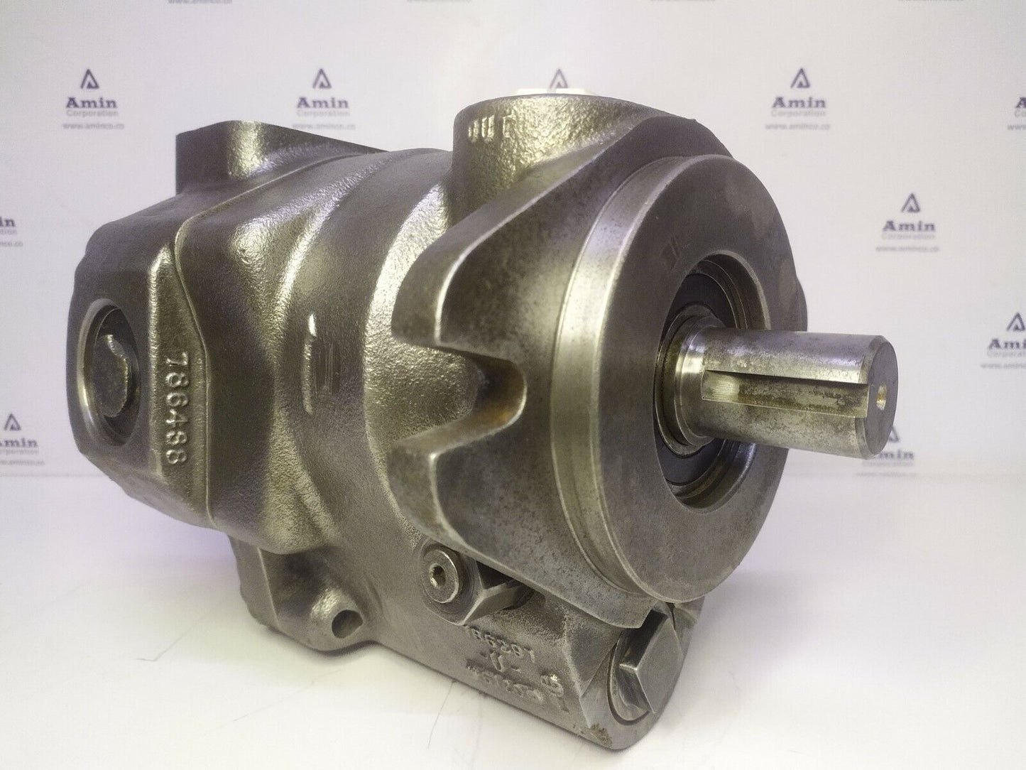 Parker PAVC65X3382/13 3000 PSI 100 CC/Rev. Variable volume Piston pump