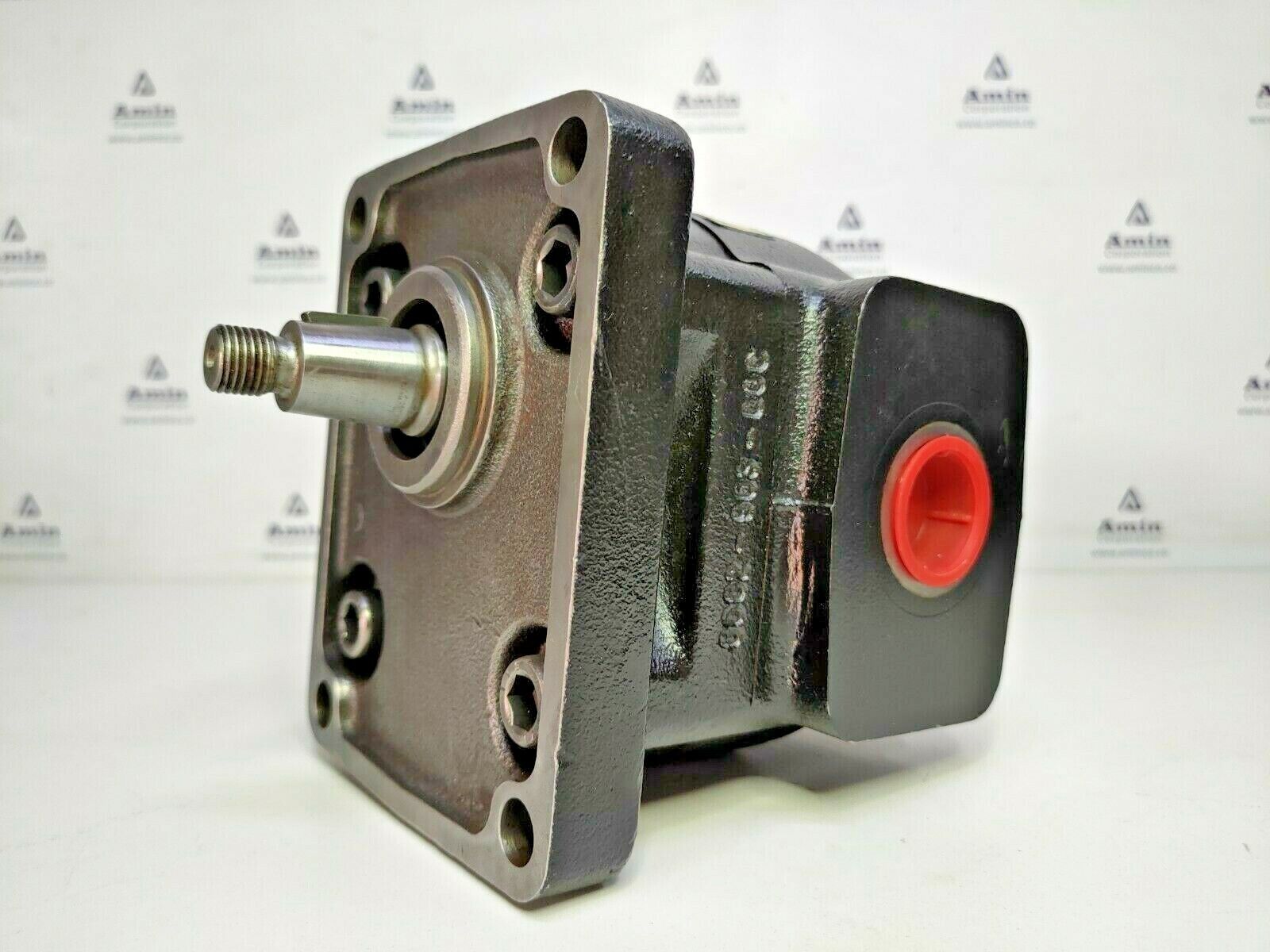 Parker 7029111063 Model: PGP620A0330CT1D7NE8E6B1B1 Hydraulic gear Pump - NEW