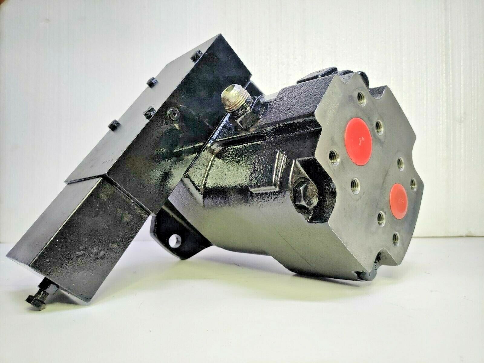 Oilgear PVWH-05-RSAY-HPNN-H38 Hydraulic Piston pump