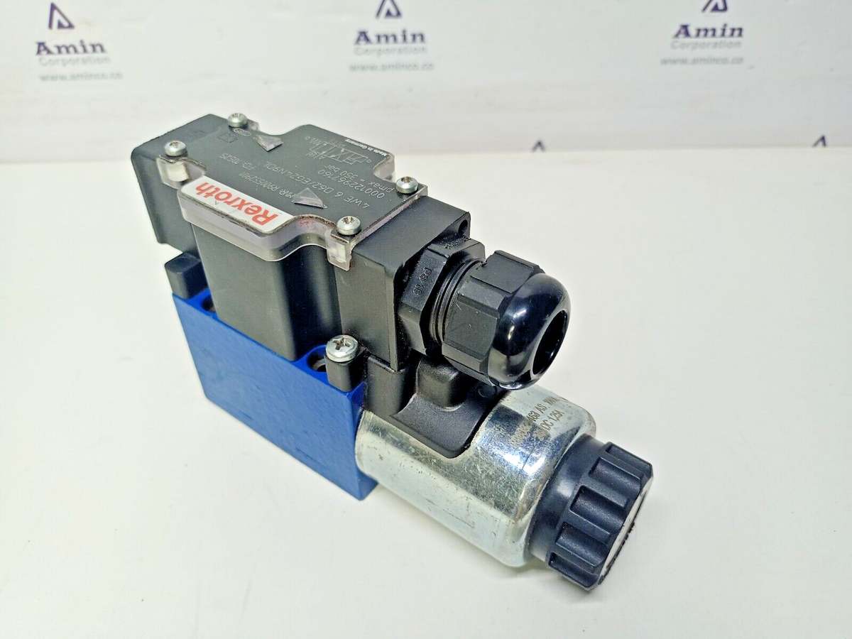 Rexroth R900552901 4WE6D62/EG24N9DL Directional control valve 24VDC - NEW