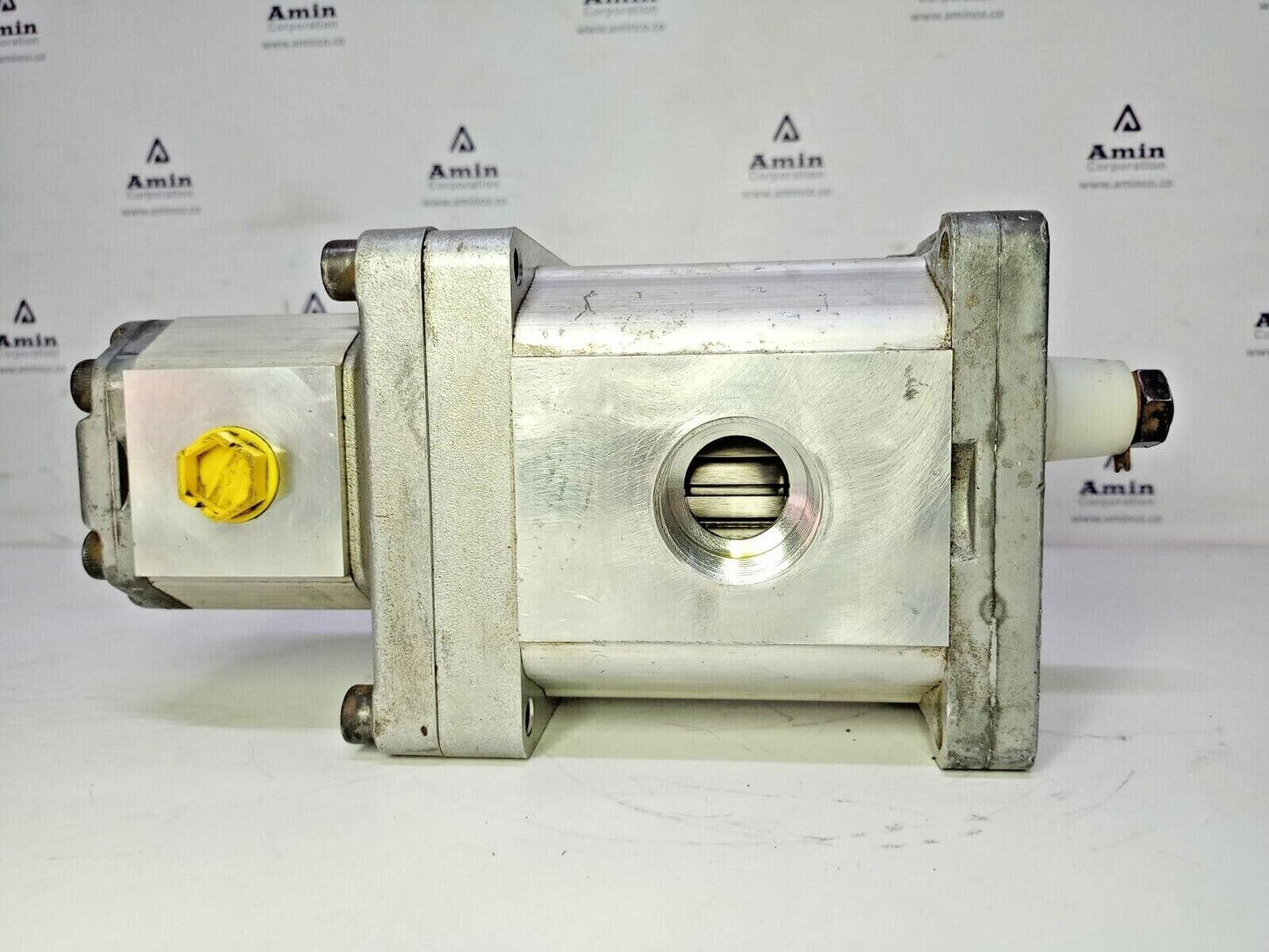 Sauer Danfoss SNW2NN/025R301BQ With SNQ1NN/2.6RN21DE Double Hyd. gear pump - NEW