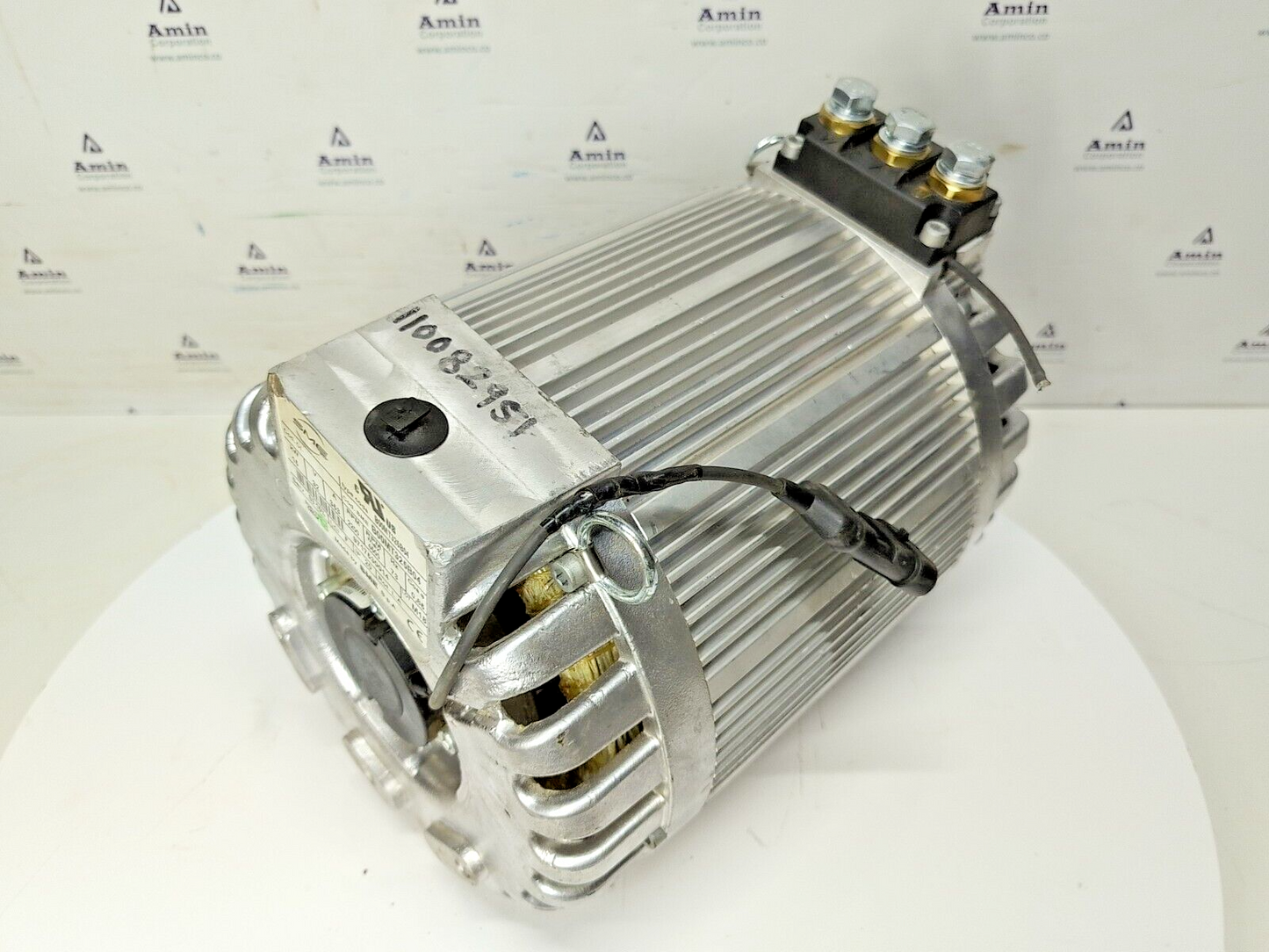 SME B00MT325B04 Motor 15kw 32v 2200-4500rpm - NEW