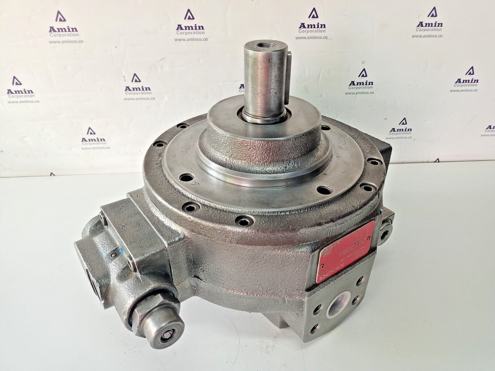 MOOG HP-R18A1-RKP032KM28J1Z00 Hydraulic Radial Piston pump D952-2001/D