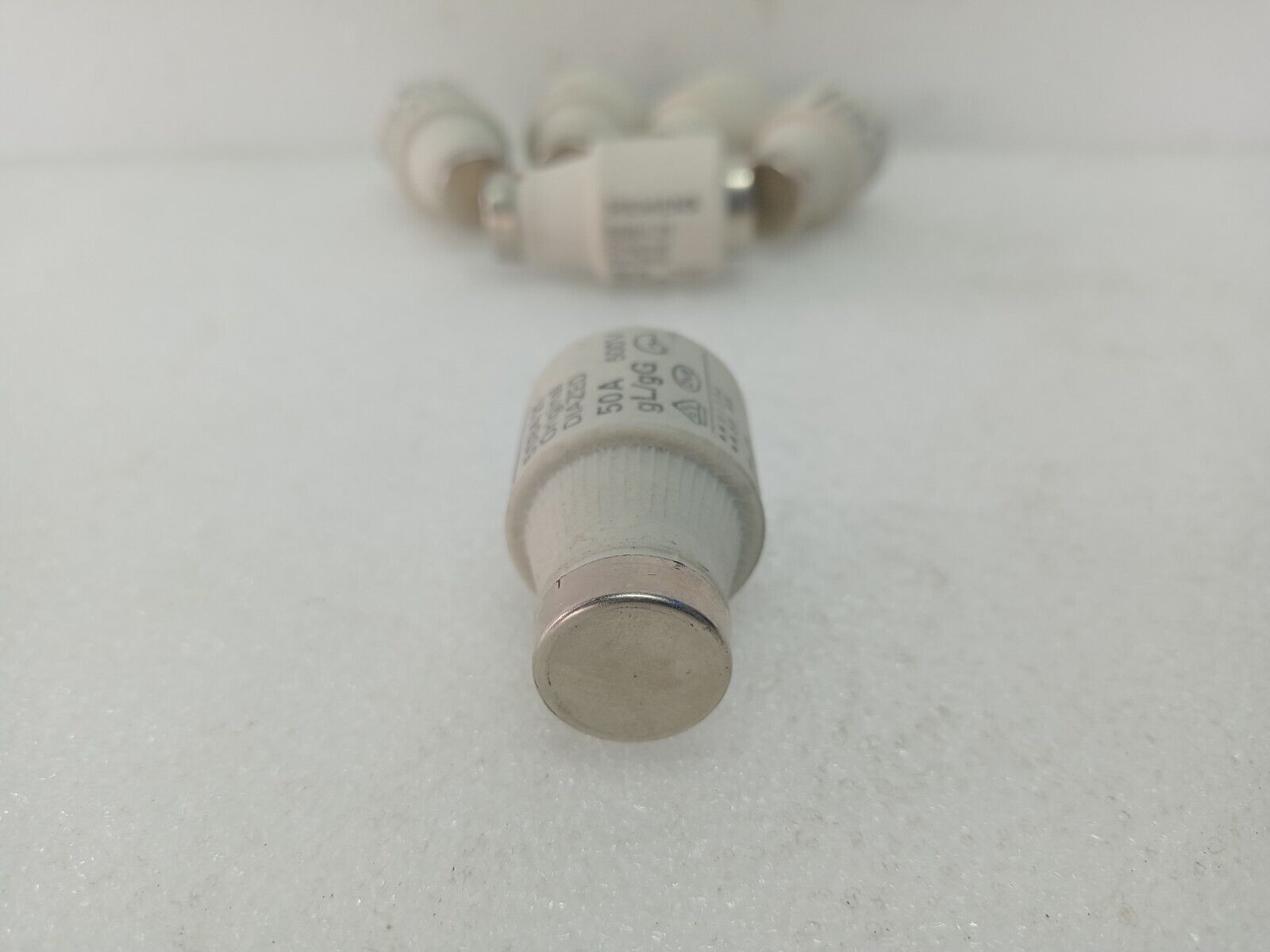 Siemens 5SB421 Original Diazed 50A Fuses 500V gL/gG - NEW (Lot of 6pcs)