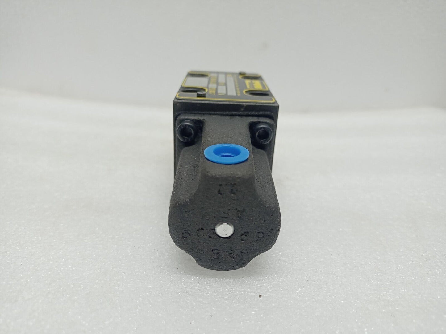 Parker D1VA1HN Directional control valve - NEW #2