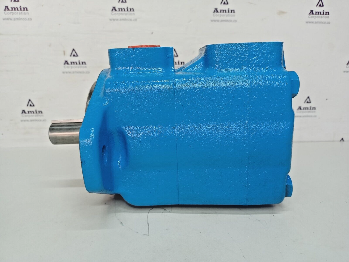 Vickers 25V12A 1C22R Hydraulic vane pump - NEW