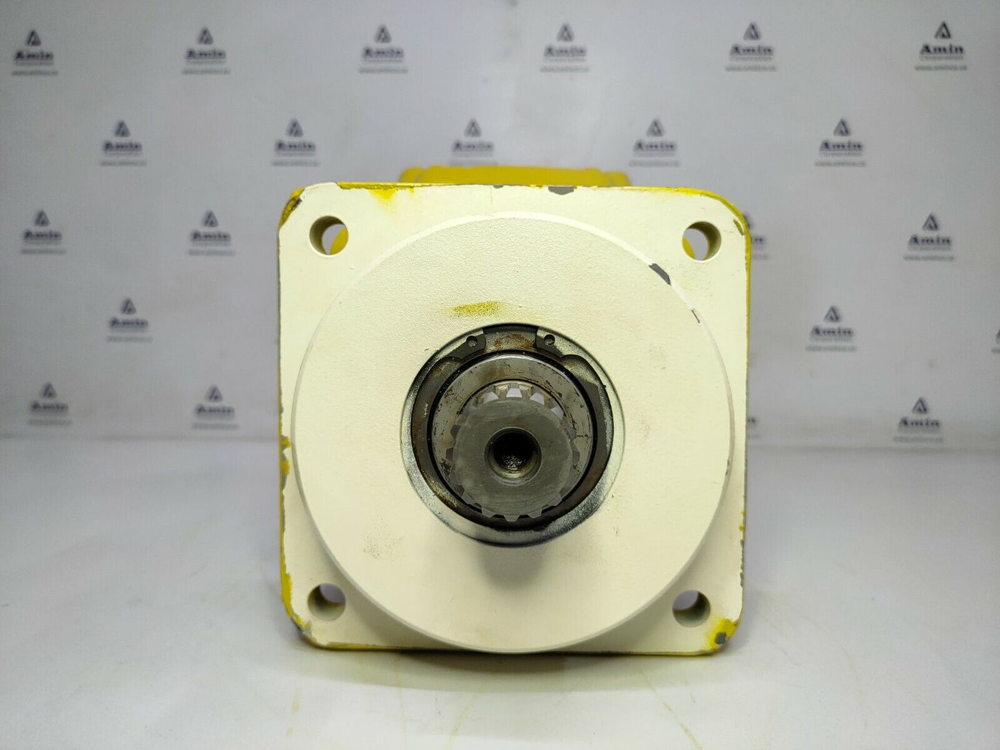 Sunfab SCM-090W-H-I44-W35-S1M-100 Hydraulic Motor - NEW