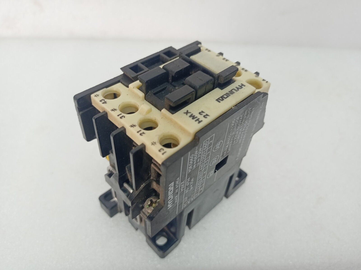 hyundai HMX 22 Relay