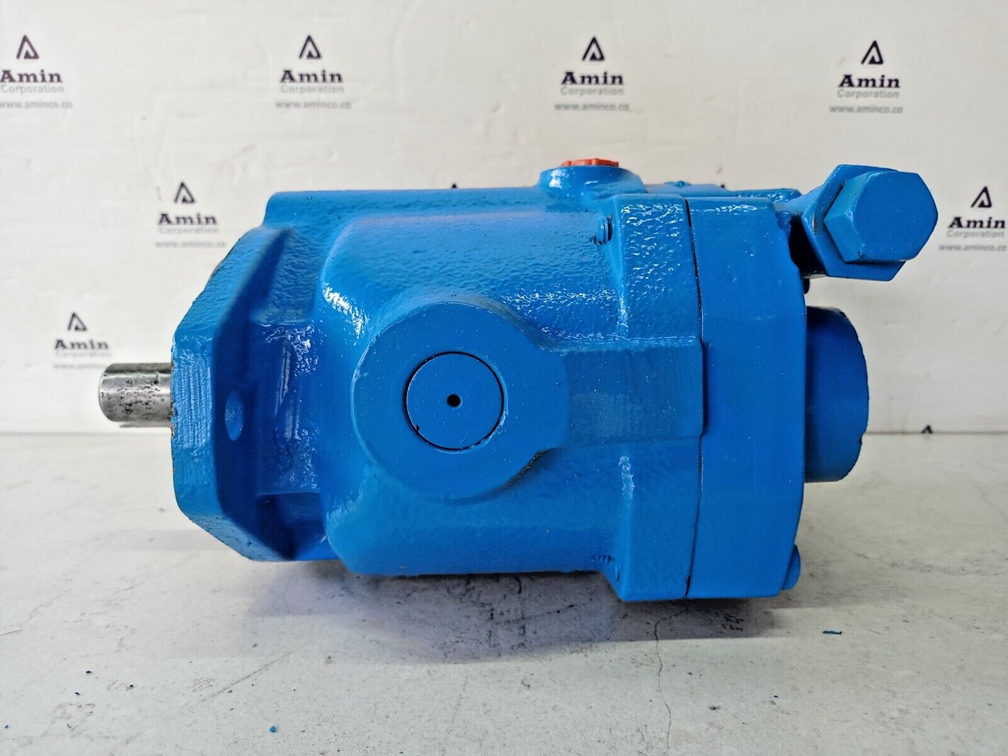 Vickers 2776627-28 Hydraulic piston pump - Pressure tested