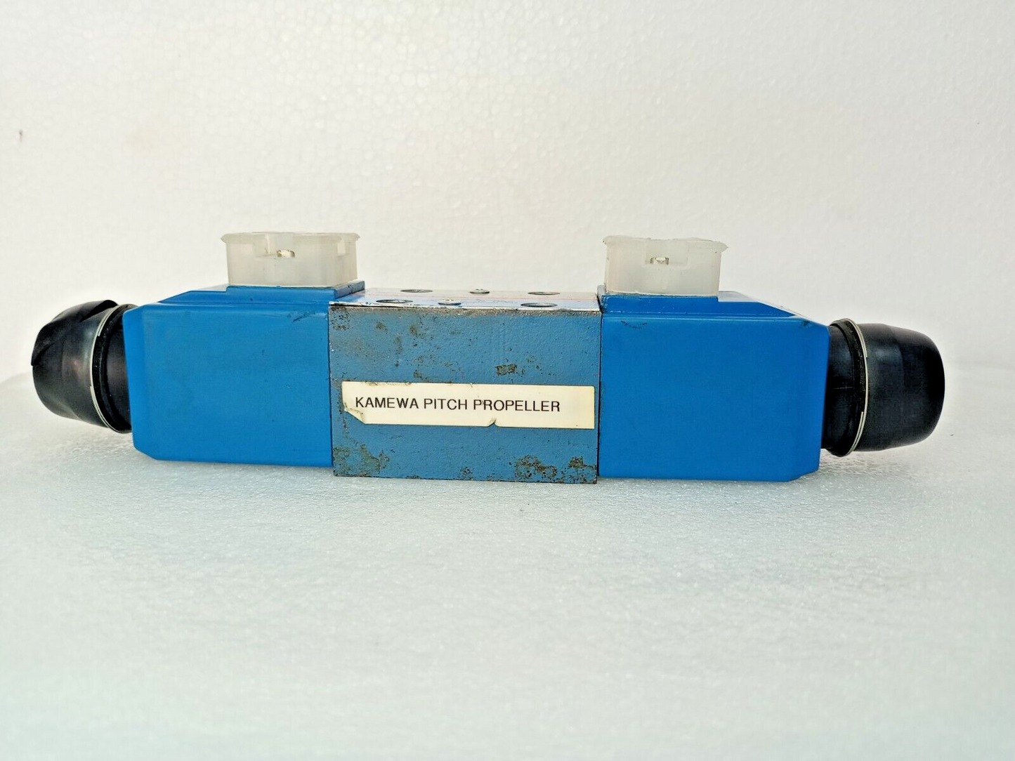 Vickers KDG4V-3-2C03F-H-M-U-HA7-60 Proportional valve