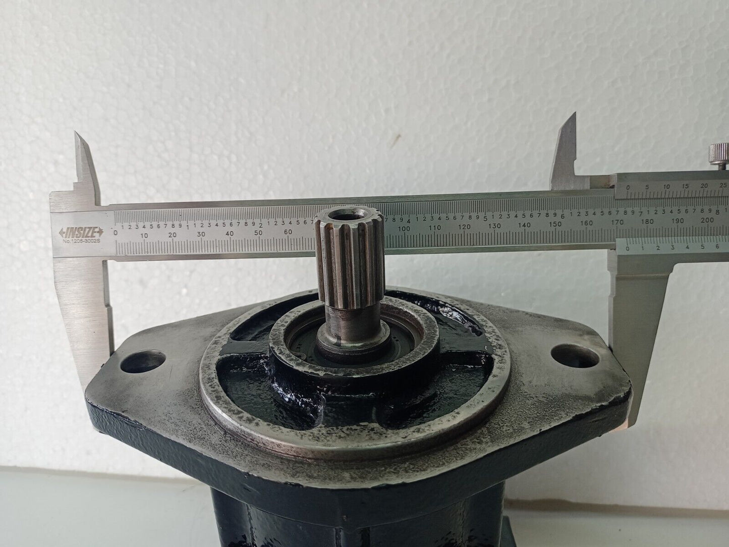 KYB Kayaba MSF-18-16-3 Hydraulic Motor