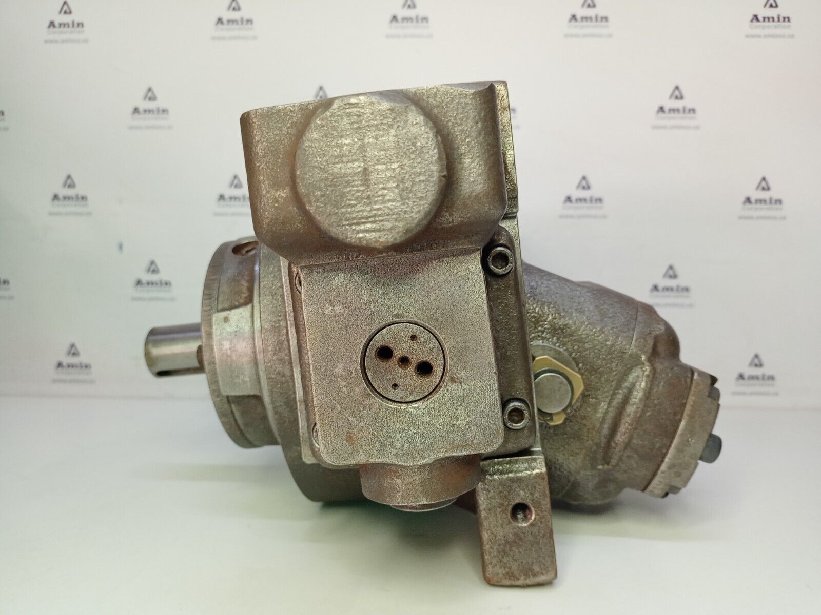Kawasaki KPM LV-030-410R Axial piston pump