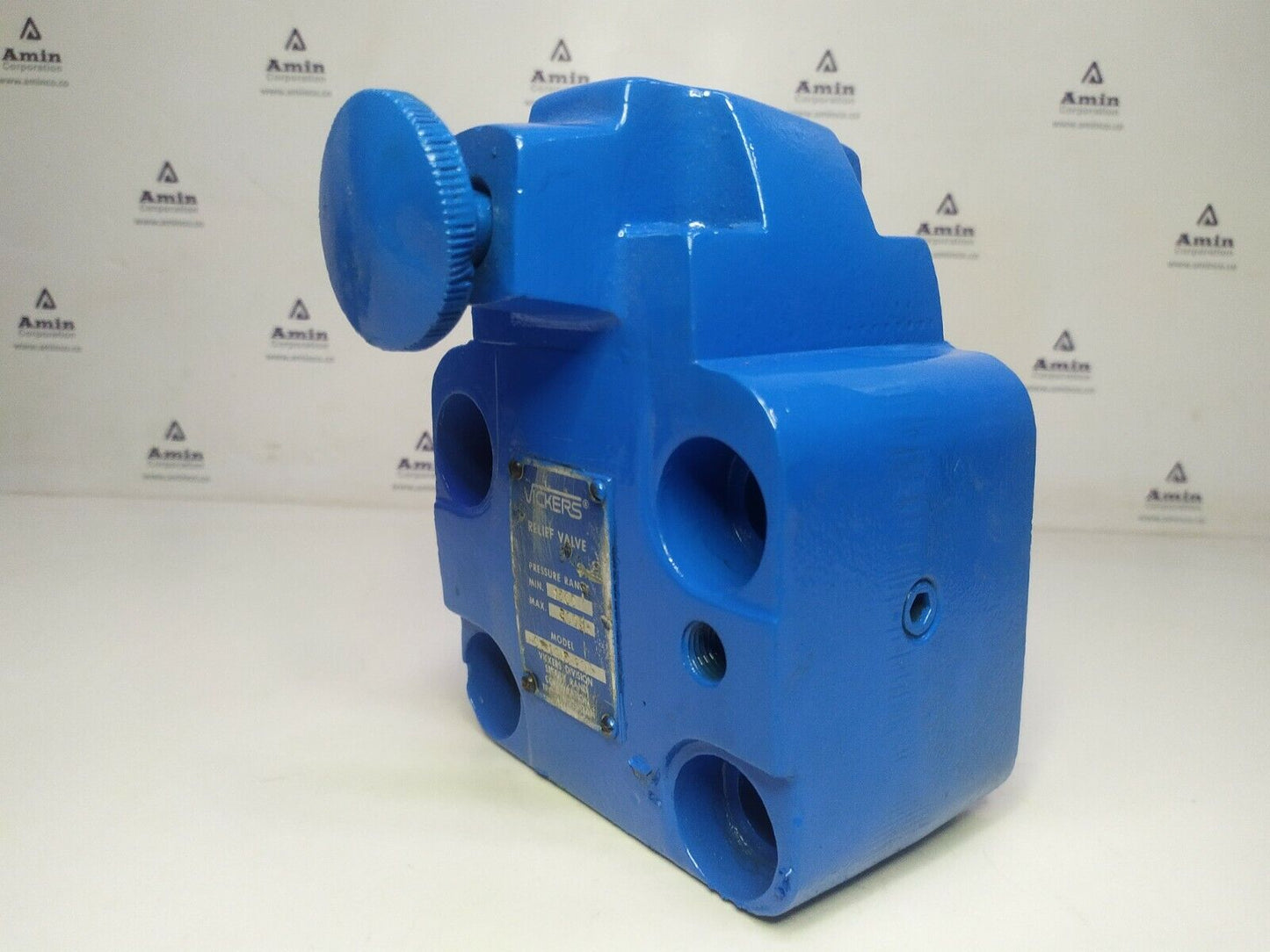 Vickers CG 10 F 20 Pressure Relief valve Range: 1500-3000 psi max.