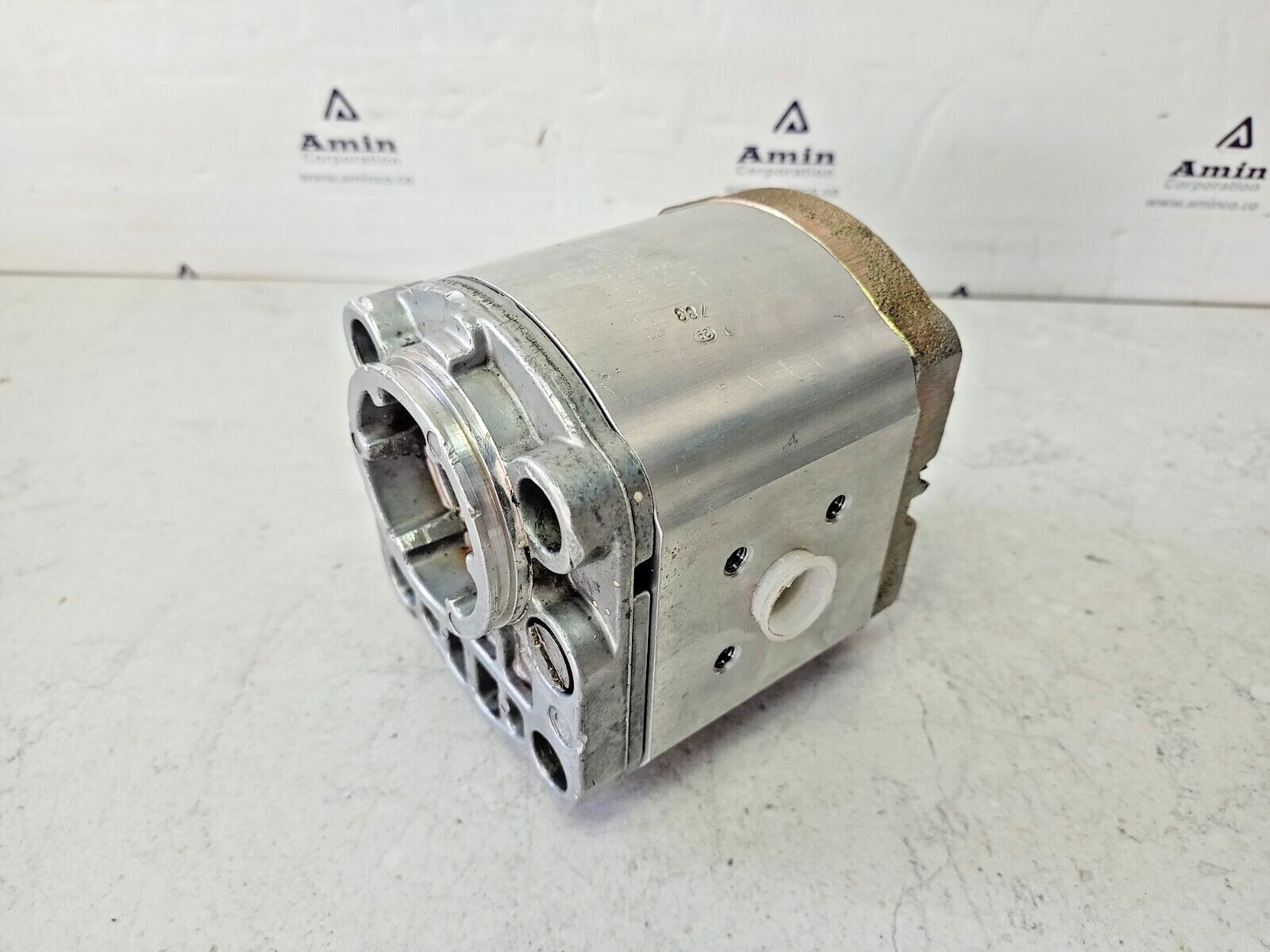 Rexroth 0510 515 019 Hydraulic gear pump 0510515019