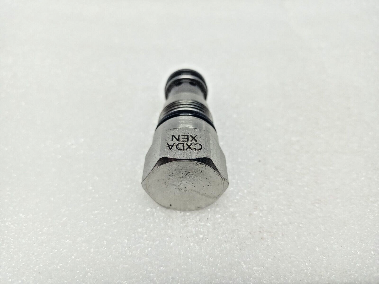 Sun Hydraulics CXDA-XEN Free flow nose to side check valve CXDAXEN - NEW