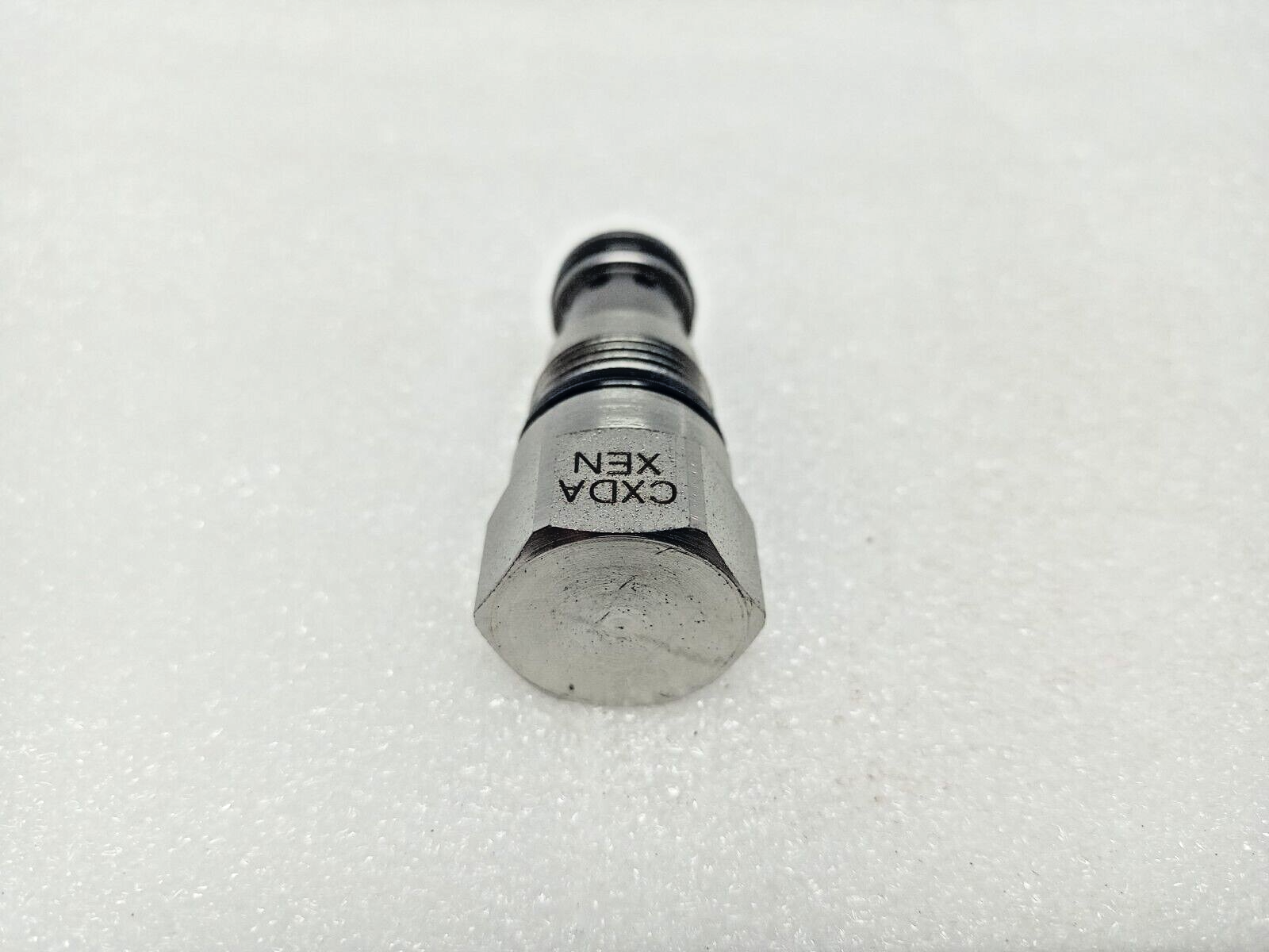 Sun Hydraulics CXDA-XEN Free flow nose to side check valve CXDAXEN - NEW