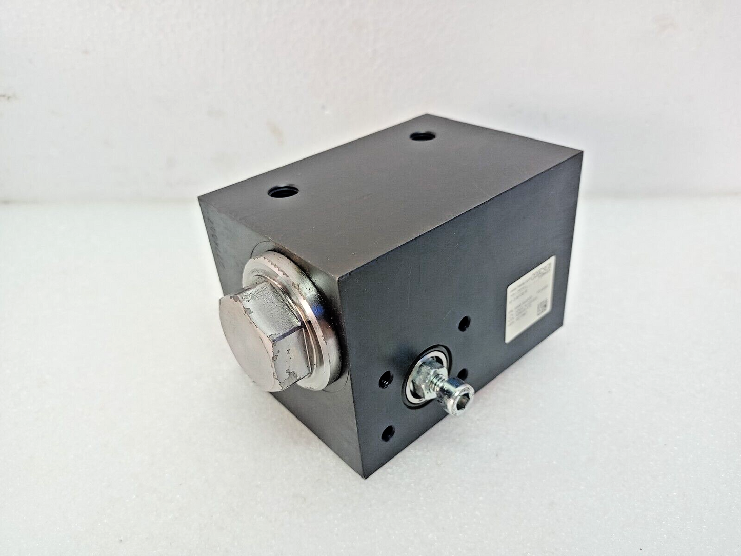 Hawe SF 2-5/130R Flow control valve - NEW