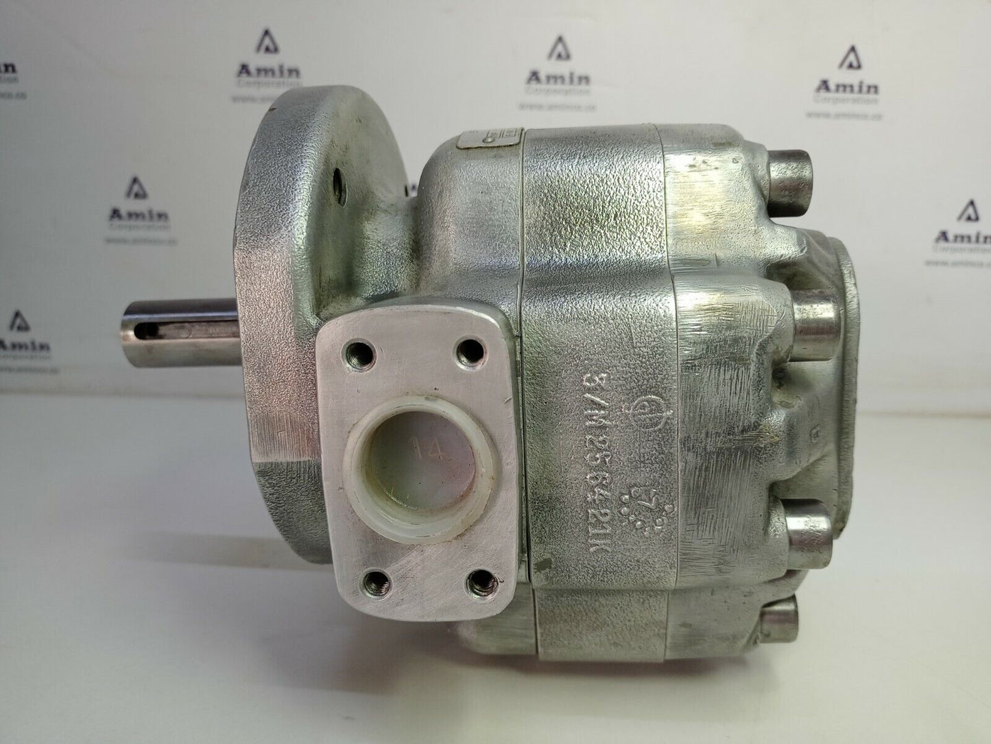 Sperry Vickers GPC3-25-E3F-11R Hydraulic gear pump