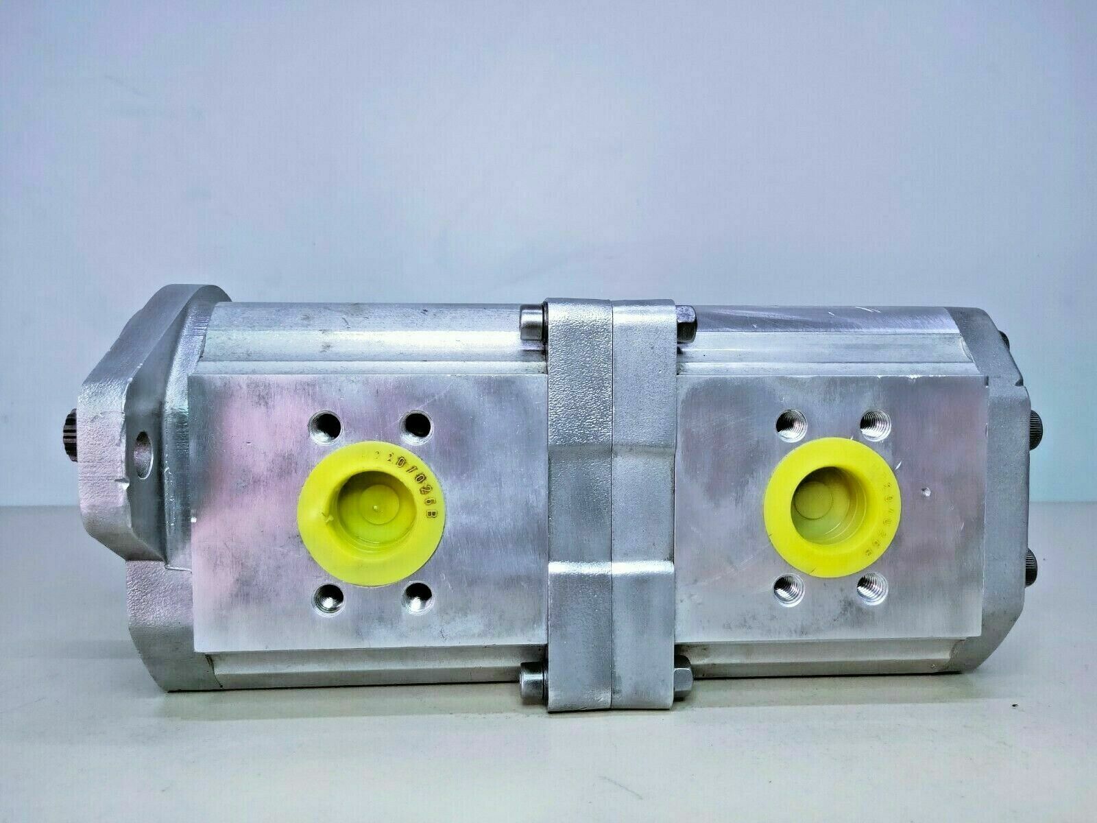 Sundstrand SNP375 D SC479H with SNP363 D SC11 A8C Hydraulic gear pump