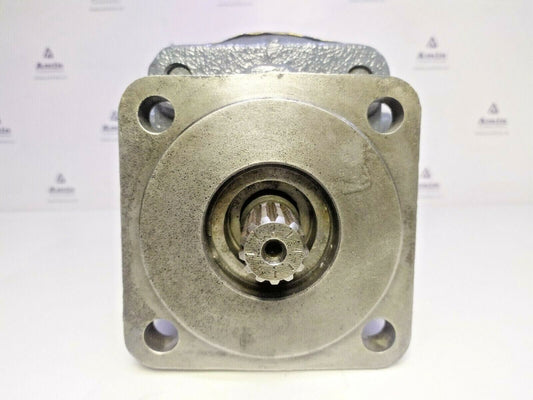 Commercial Hydraulics M-330-40B40F1D Hydraulic Motor