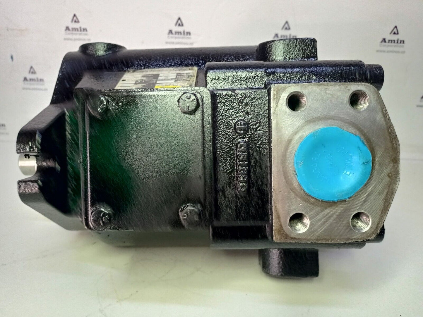 Parker PVP4836C2R210 Variable volume Piston pump 48 cc/rev. parker Piston pump