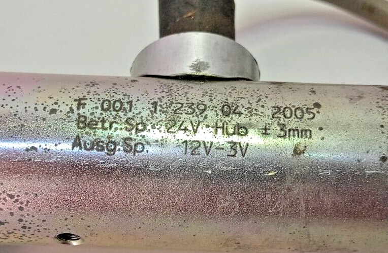 Denison Hydraulics 4DP01 LT02F20 03B1 G12C1 proportional DC valve